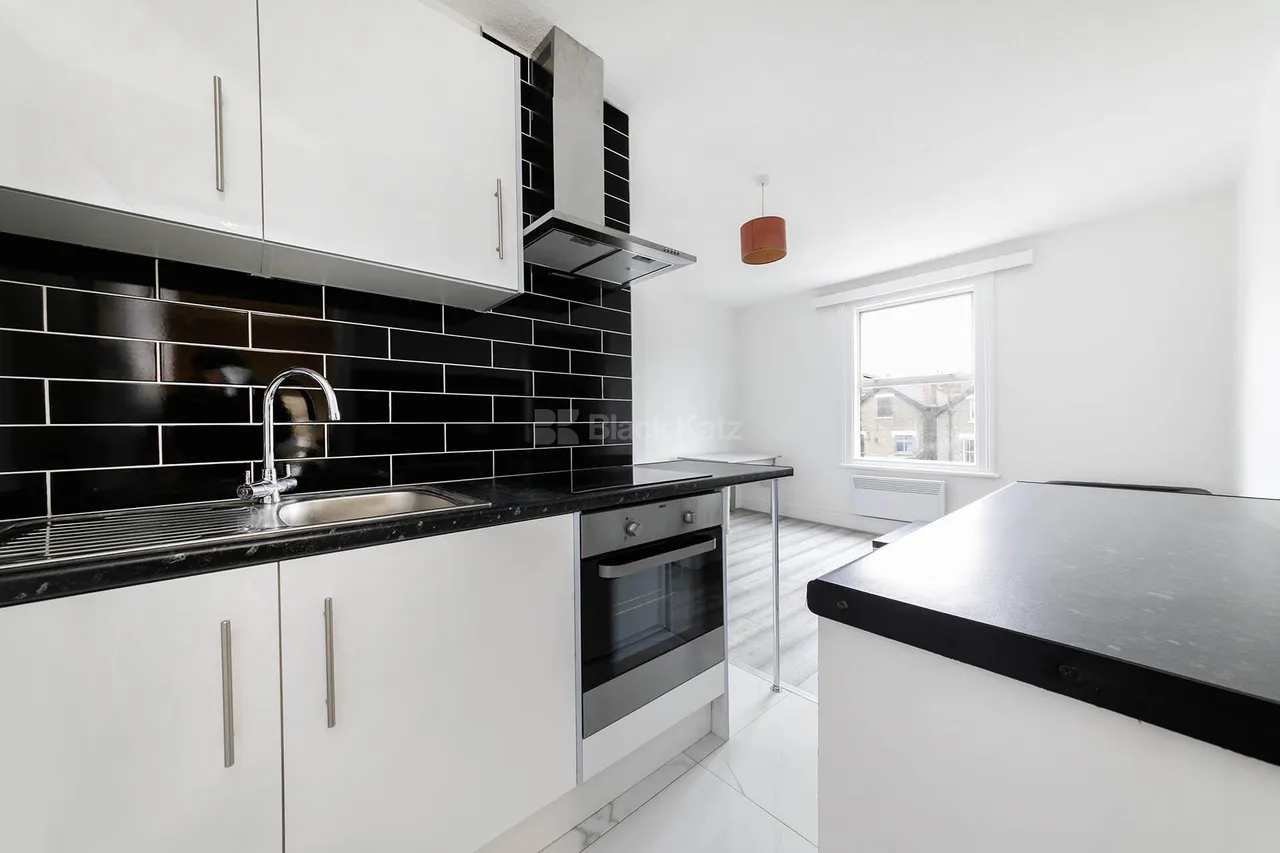 Dean Road, Willesden Green, NW2, photo 3