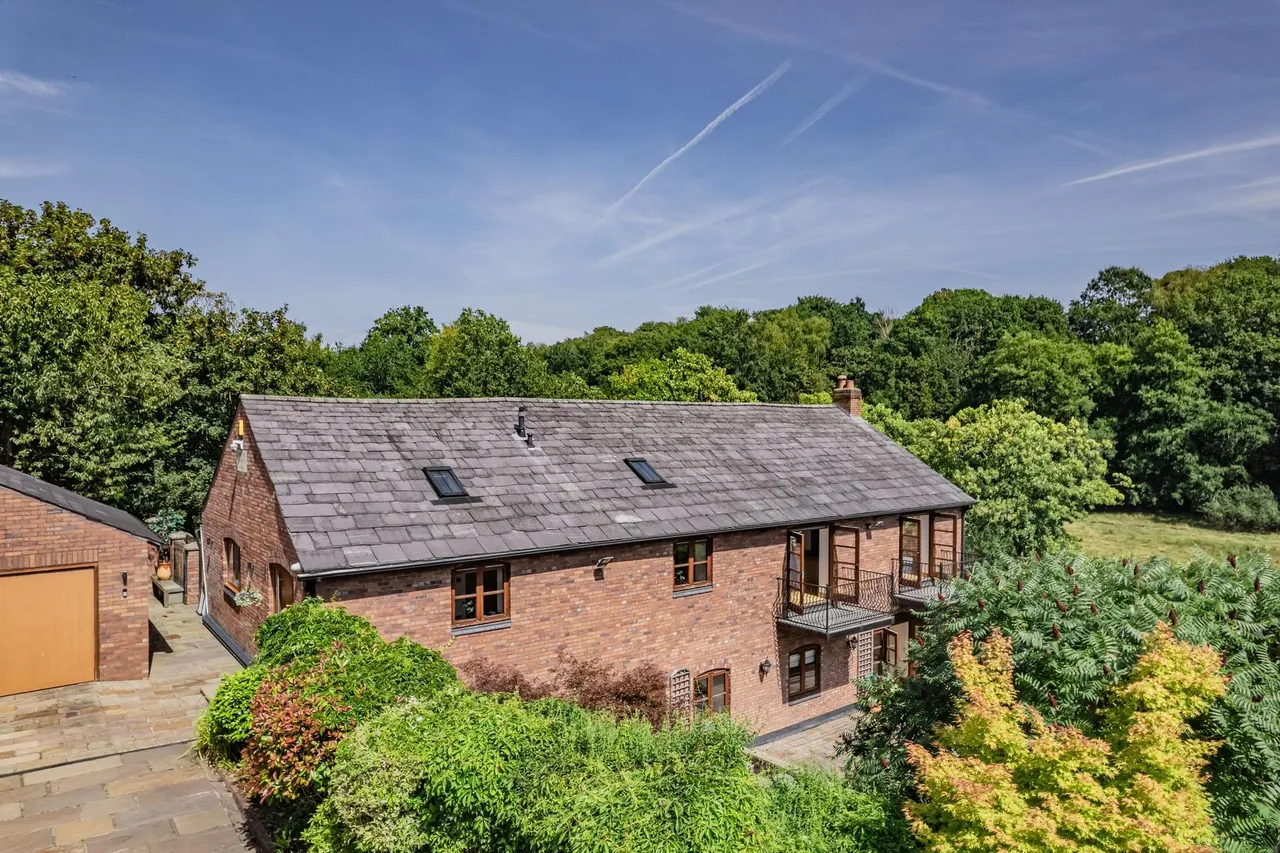 Chorley Road, Standish, WN1, photo 59