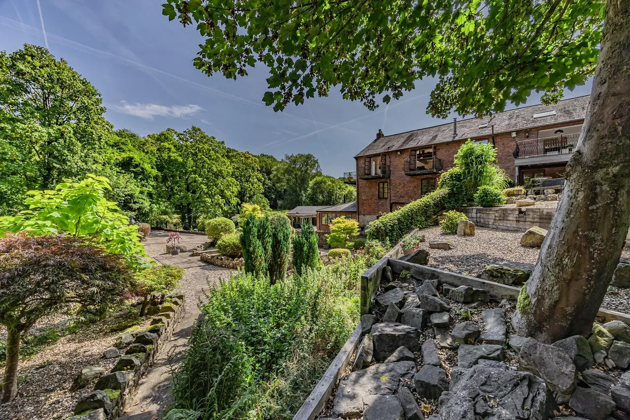 Chorley Road, Standish, WN1, photo 88