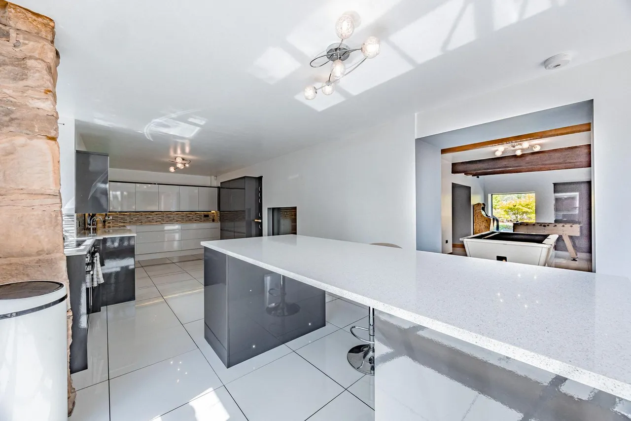 Chorley Road, Standish, WN1, photo 40