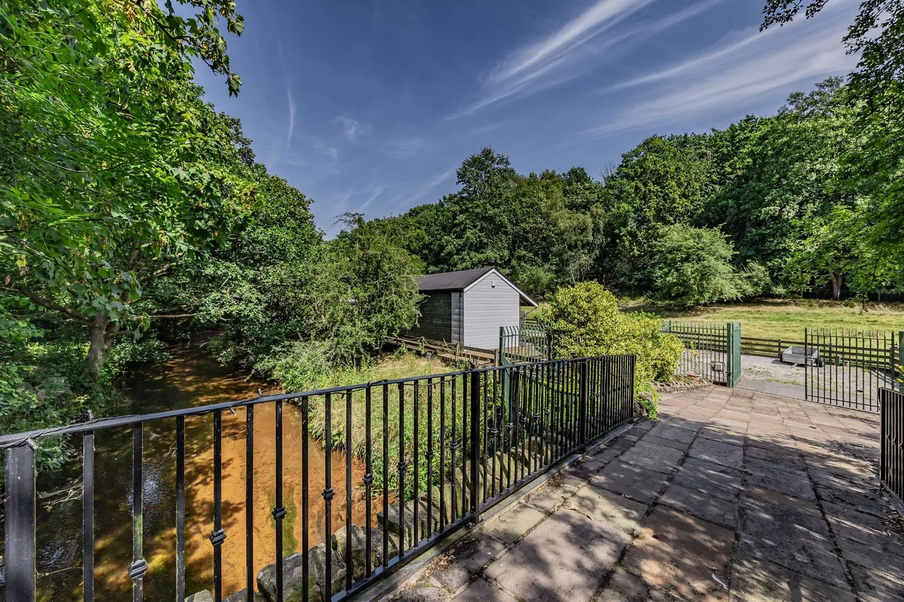 Chorley Road, Standish, WN1, photo 83