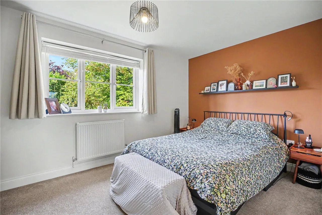 Church Farm Close, Bramerton, NR14, photo 7