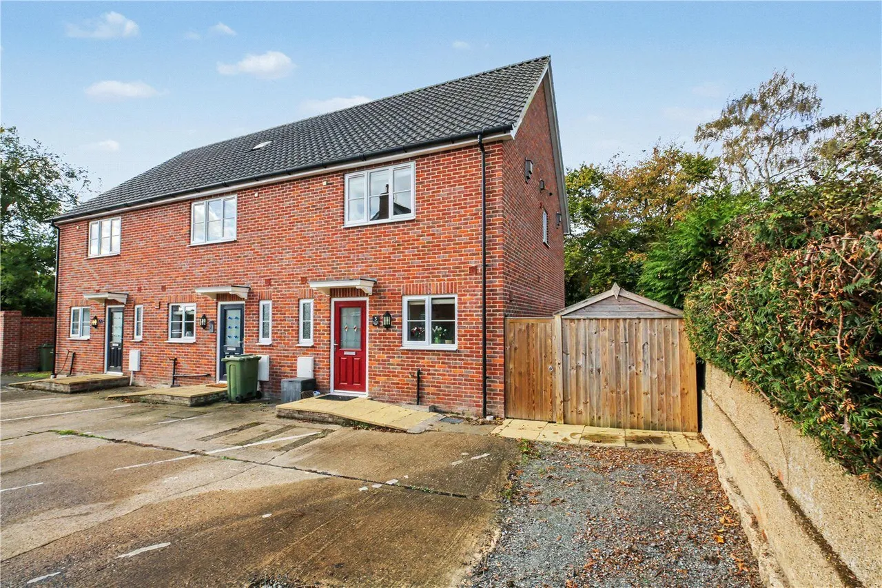 Church Farm Close, Bramerton, NR14, photo 10