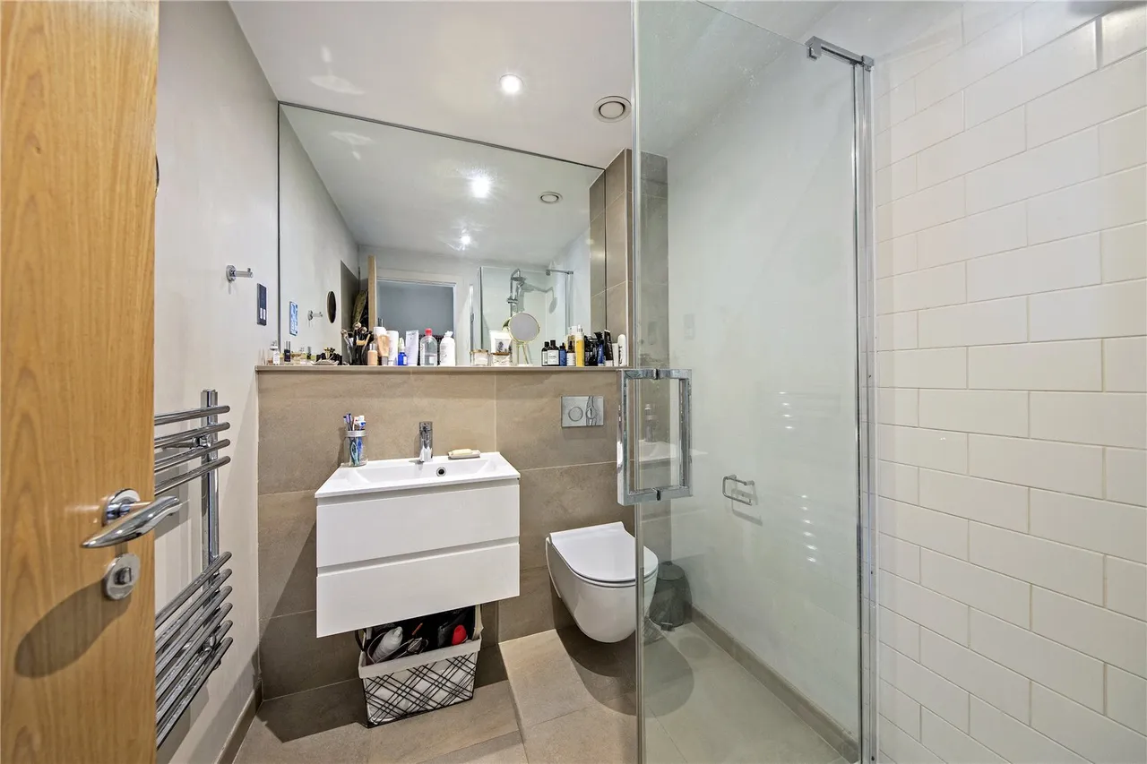 Old Lodge Place, St Margarets, TW1, photo 6