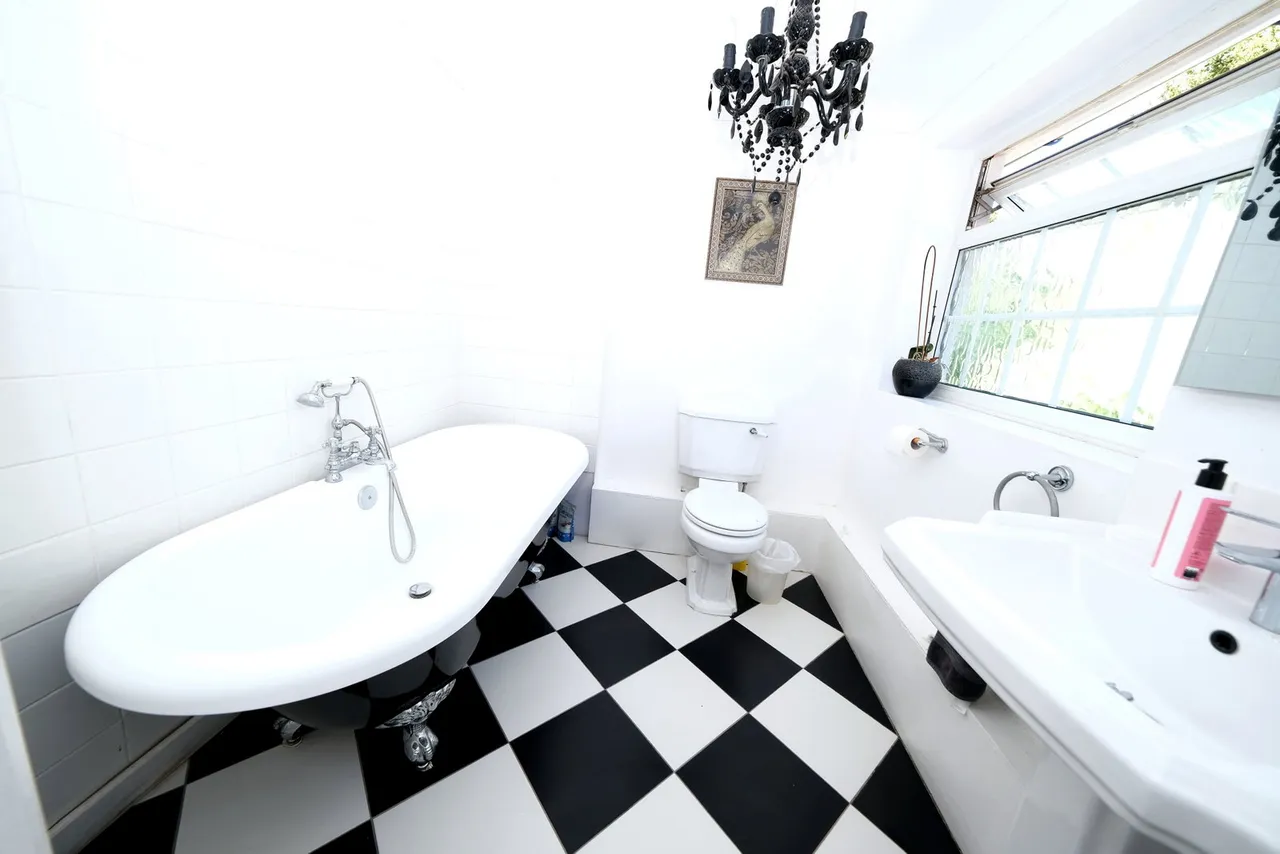 Kelvedon Road, Wickham Bishops, Witham, CM8 3NA, photo 11
