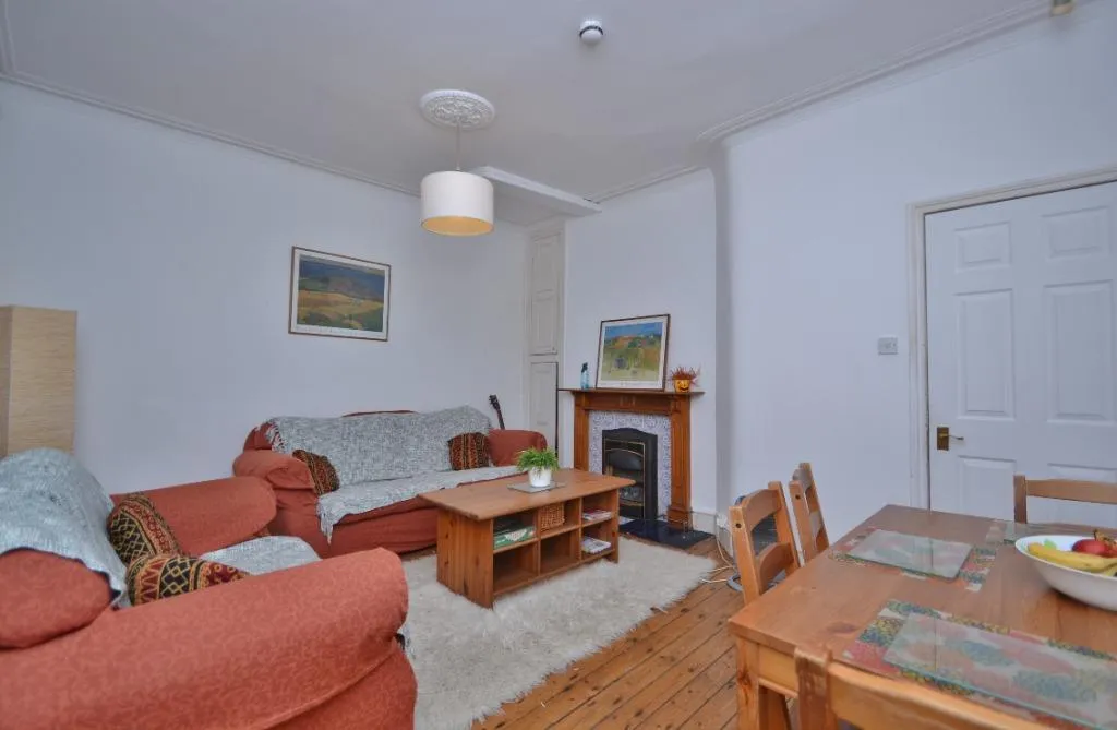 Methley Mount, Chapel Allerton, LS7, photo 3