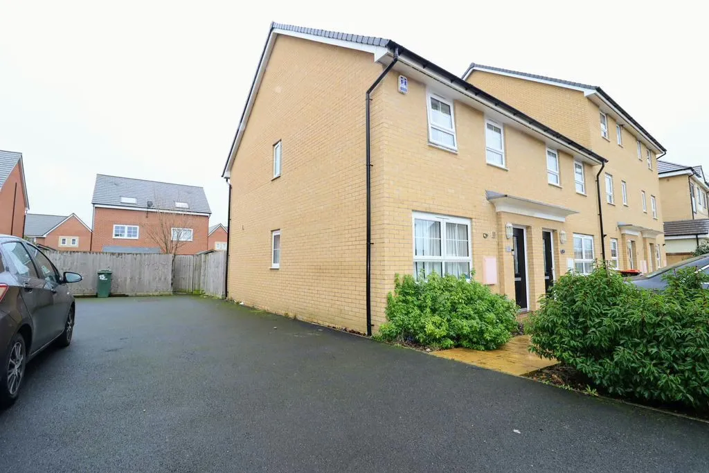 Sheppard Grove, Eagle Farm South, Milton Keynes, Buckinghamshire, MK17 7BE, photo 15