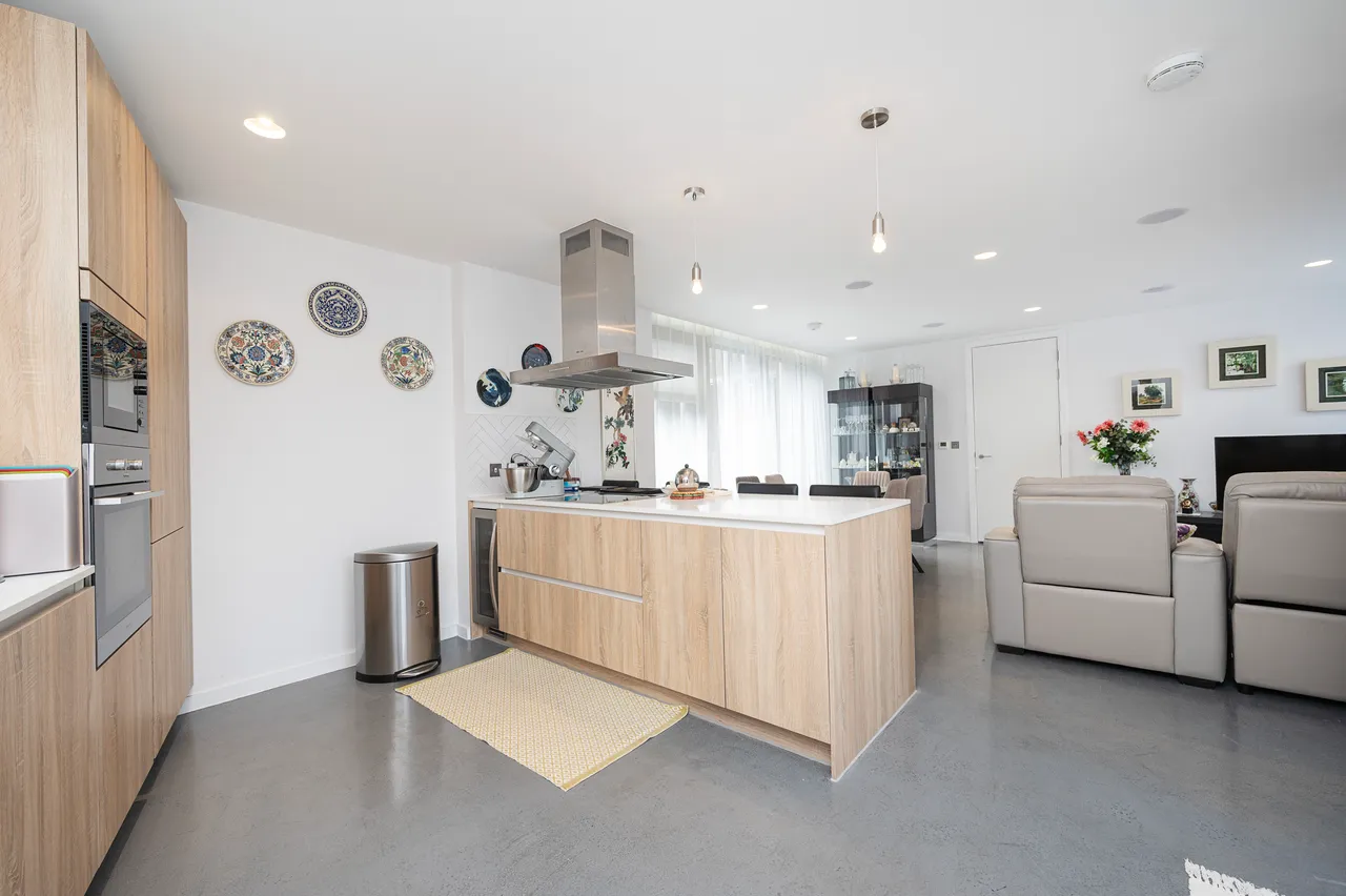 Flat 1, Block C, Monohaus, London, photo 10