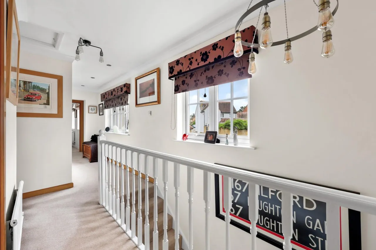 The Lindens, Loughton, IG10 3HT, photo 10