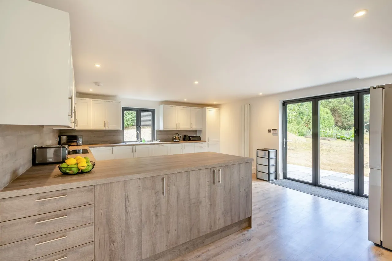 Shelvin Lane, Wootton, Canterbury, Kent, CT4 6RH, photo 10