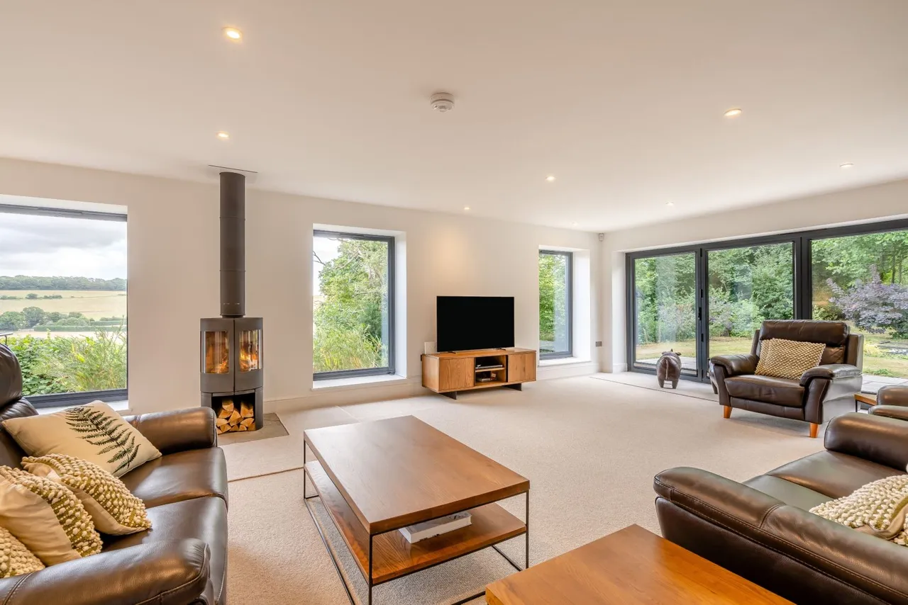 Shelvin Lane, Wootton, Canterbury, Kent, CT4 6RH, photo 2