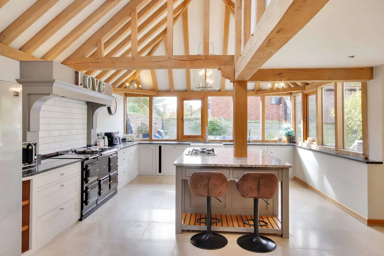 Rye Road, Sandhurst, Cranbrook, Kent, TN18 5JL, photo 5