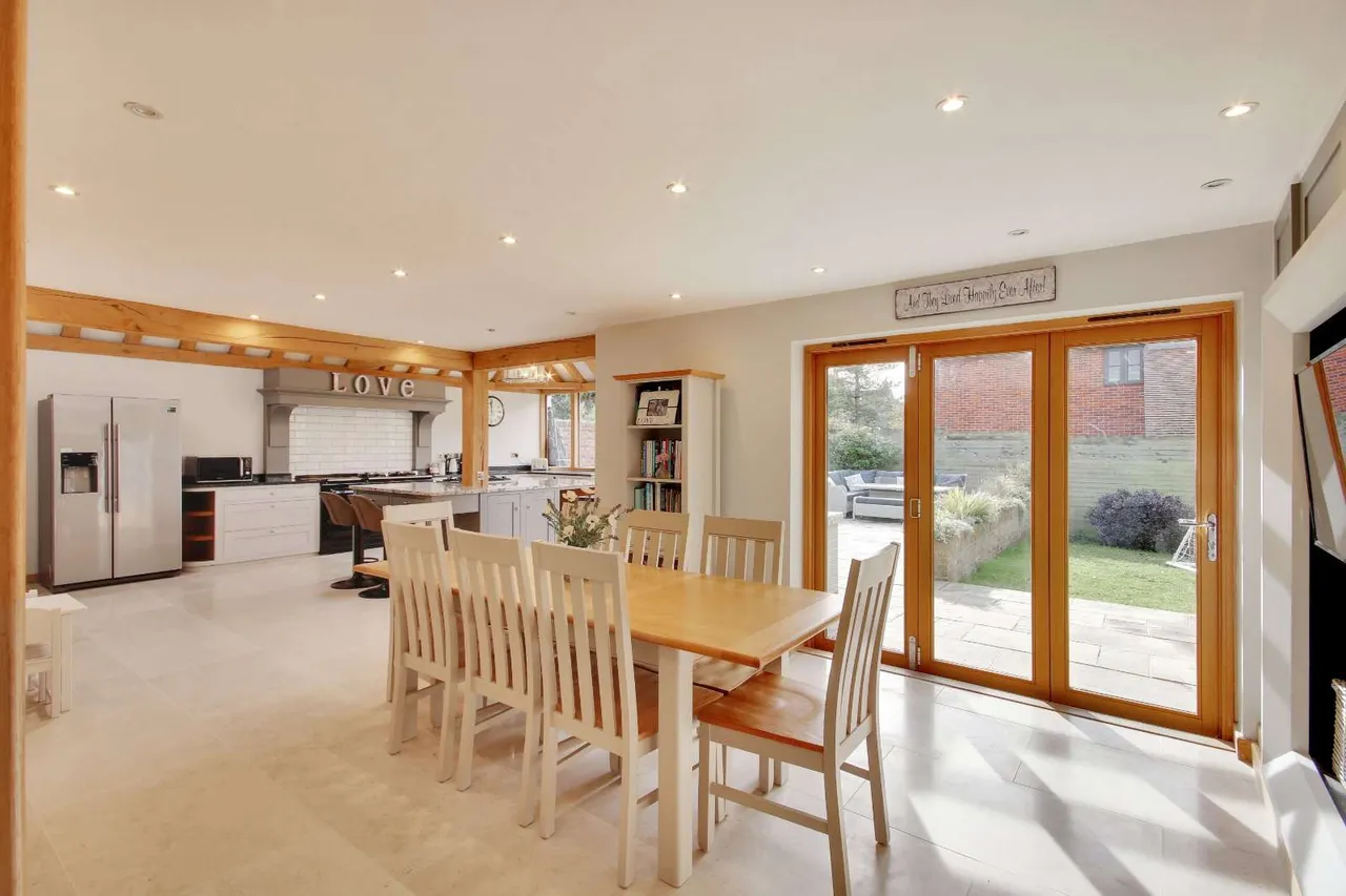 Rye Road, Sandhurst, Cranbrook, Kent, TN18 5JL, photo 4