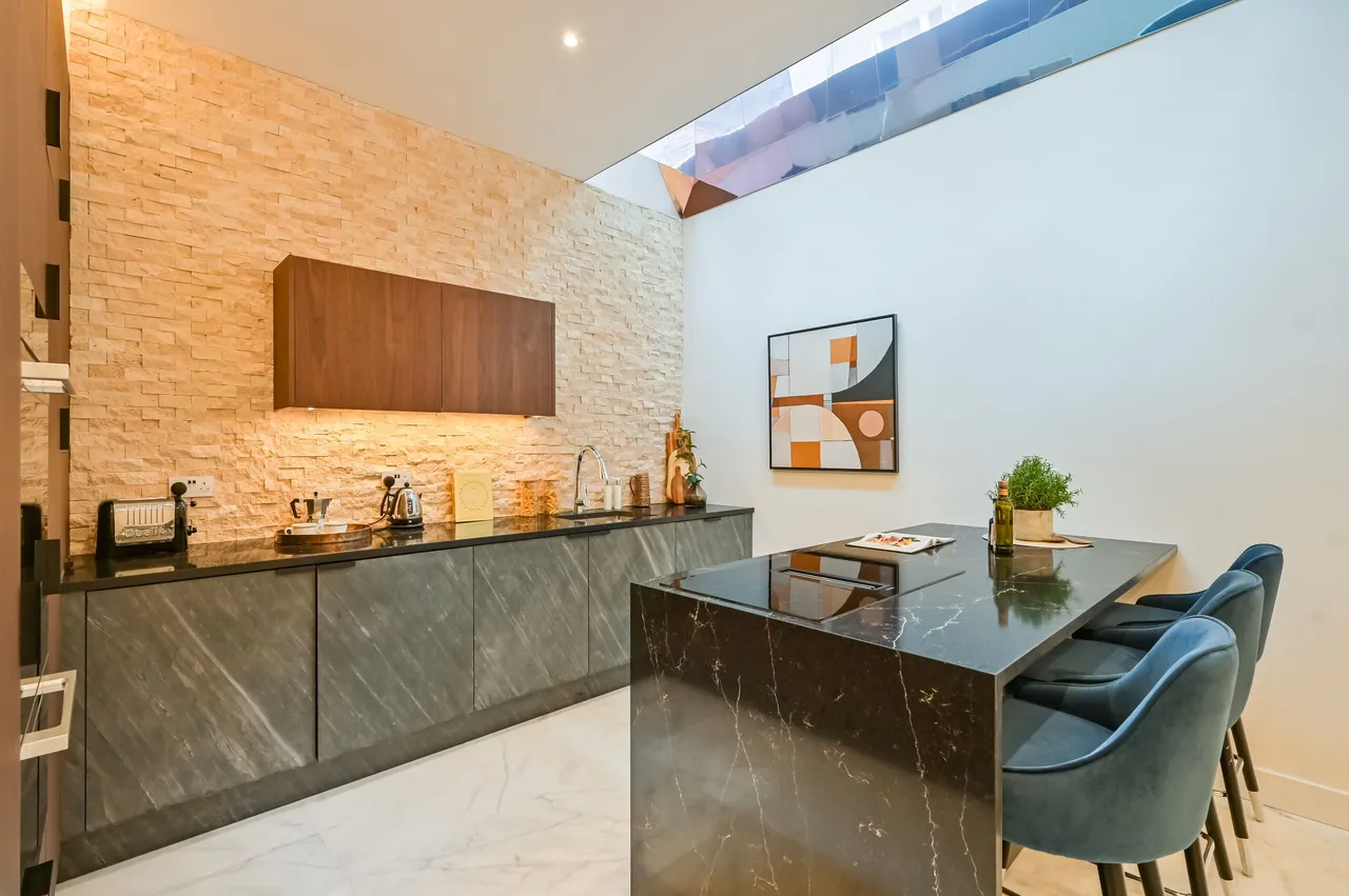 Lexham Mews, W8, photo 5