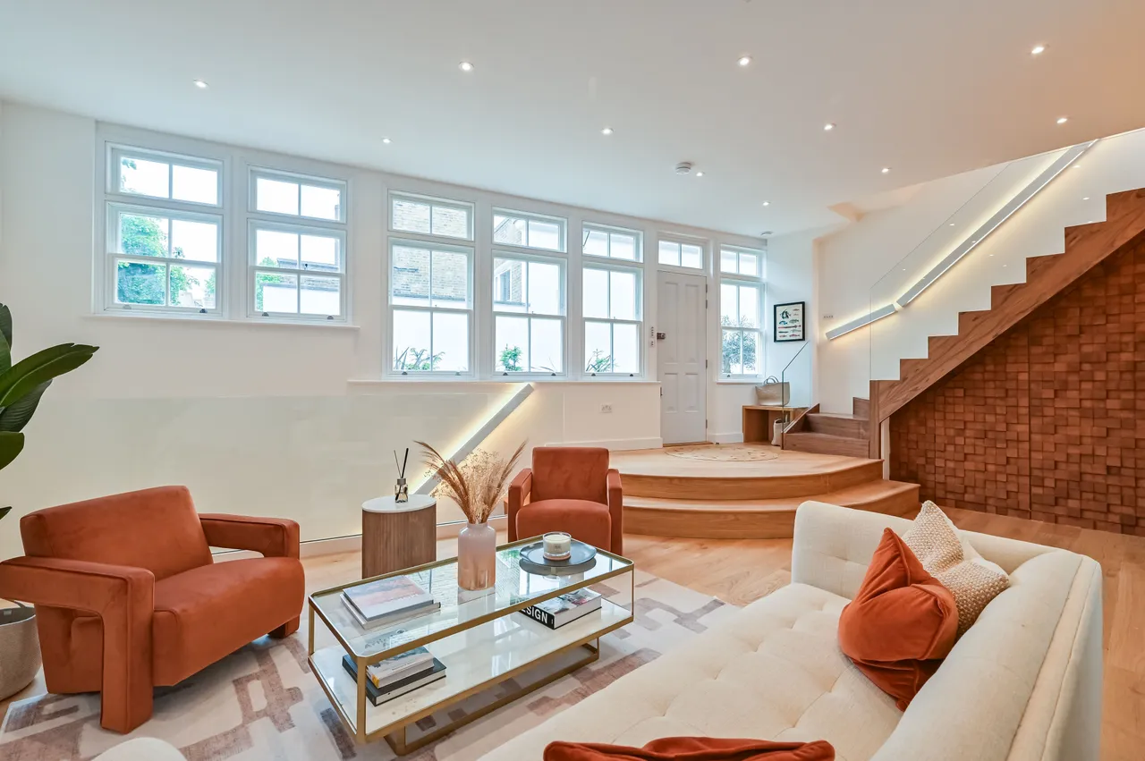 Lexham Mews, W8, photo 4