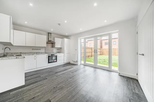 Osbourne Gardens, Aylesbury, HP21, photo 14