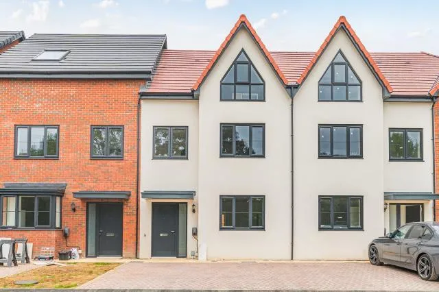 Osbourne Gardens, Aylesbury, HP21, photo 25