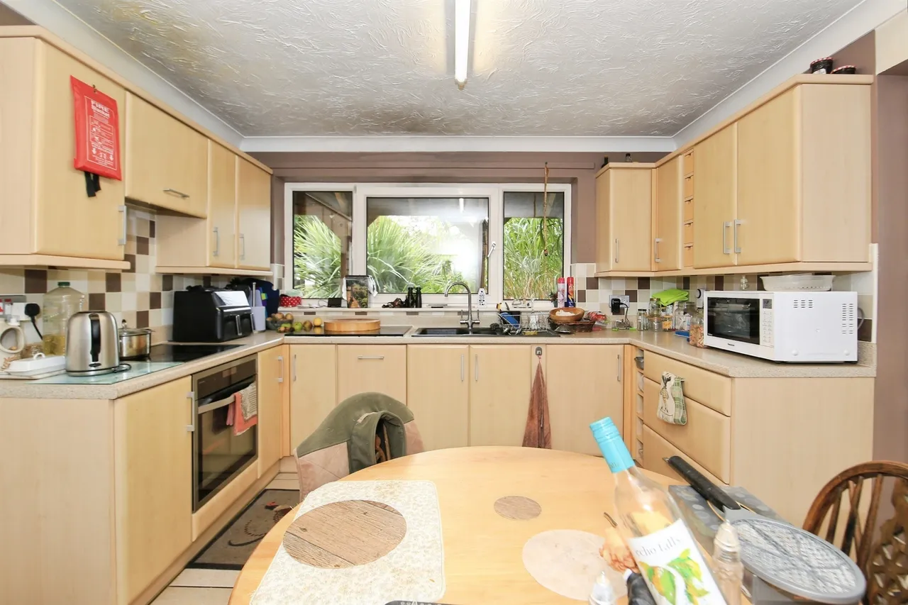 Benwick Road, Whittlesey, PE7, photo 2