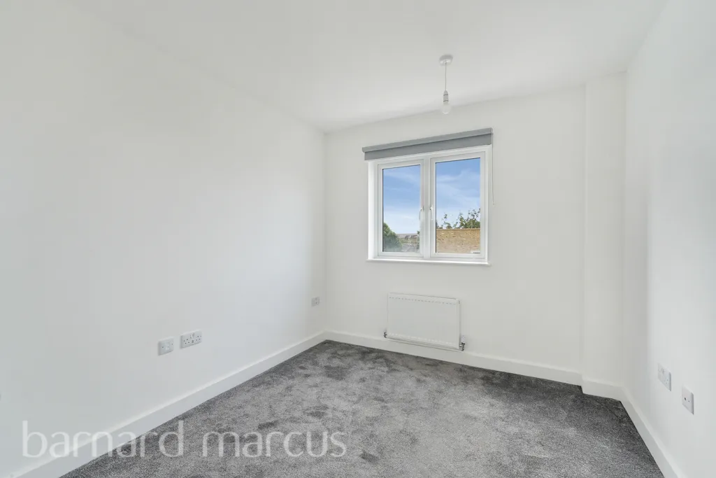 Windmill Lane, Hanwell, UB2, photo 5