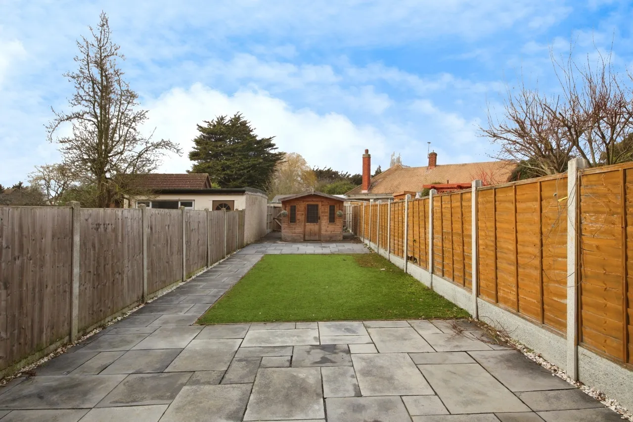 Tennyson Road, ROMFORD, Essex, RM3, photo 13