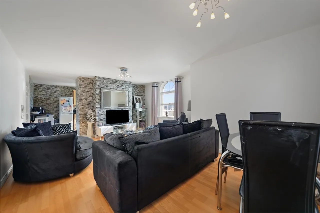 Mount Eagles Avenue, Dunmurry, BT17, photo 4