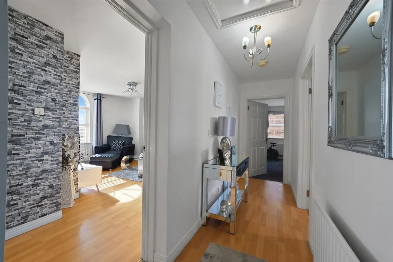 Mount Eagles Avenue, Dunmurry, BT17, photo 2