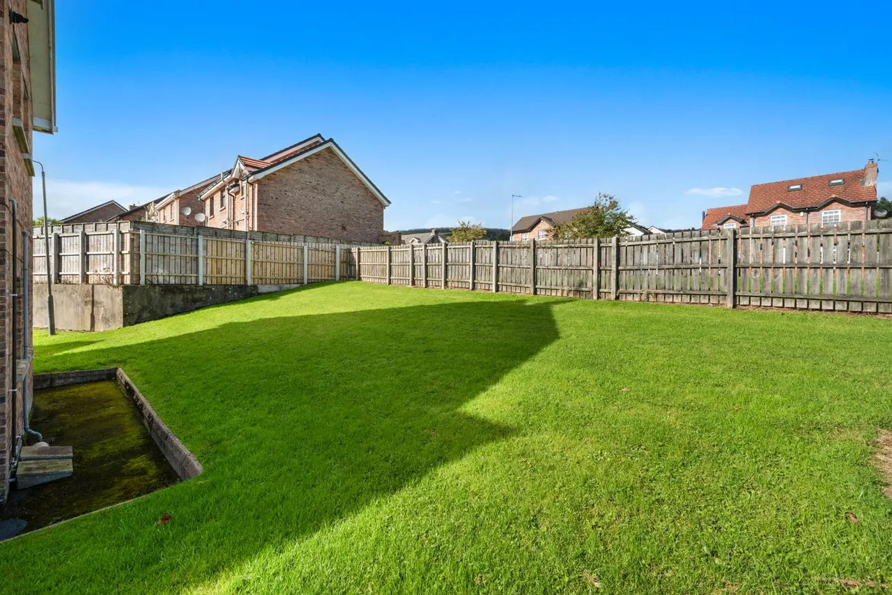 Mount Eagles Avenue, Dunmurry, BT17, photo 18