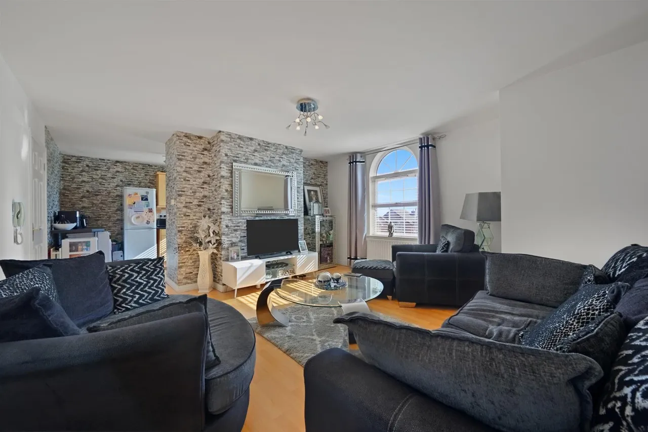 Mount Eagles Avenue, Dunmurry, BT17, photo 9