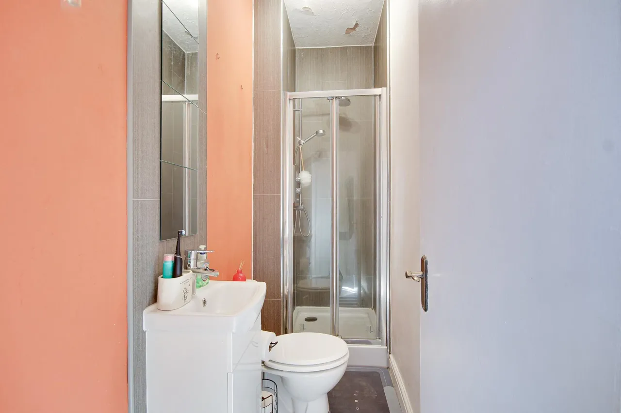Worcester Street, Kingsholm, Gloucester, GL1, photo 6