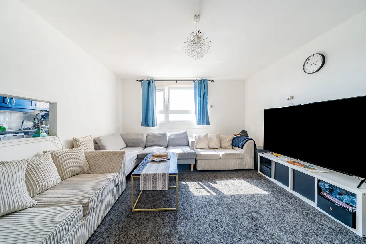 33 Moreton Tower, Lexden Road, London, photo 4