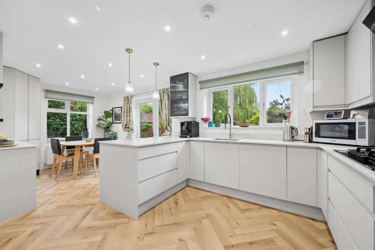 Manchester Road, Wilmslow, Cheshire, SK9 2JH, photo 4