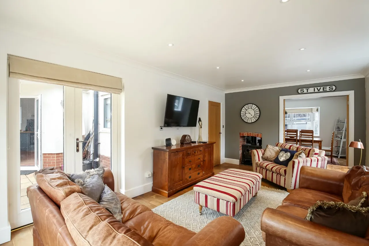 Victoria Road, Wilton, Salisbury, Wiltshire, SP2 0DY, photo 4