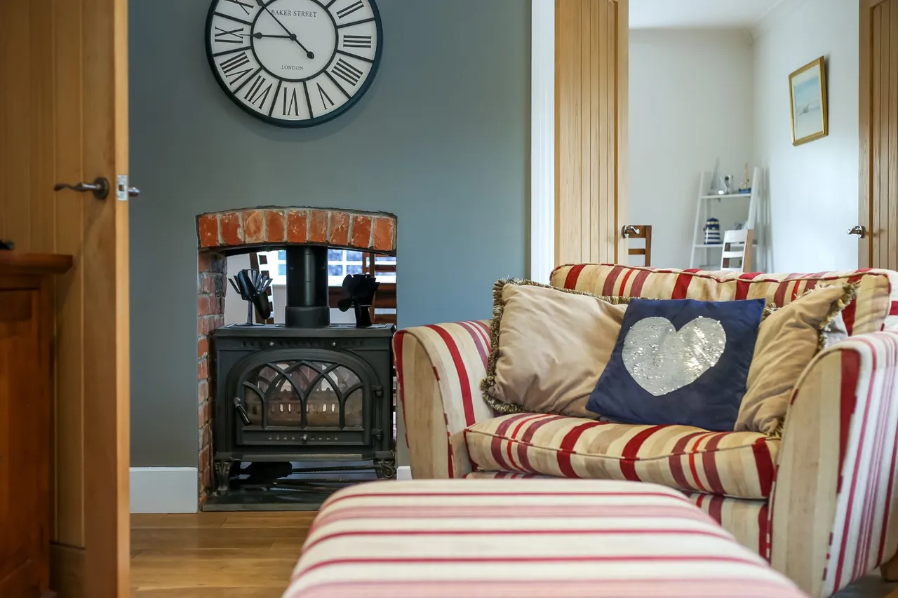 Victoria Road, Wilton, Salisbury, Wiltshire, SP2 0DY, photo 5