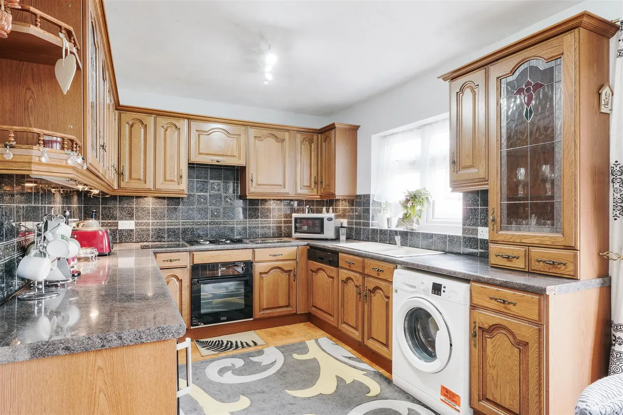 Tintern Way, Harrow, HA2, photo 4