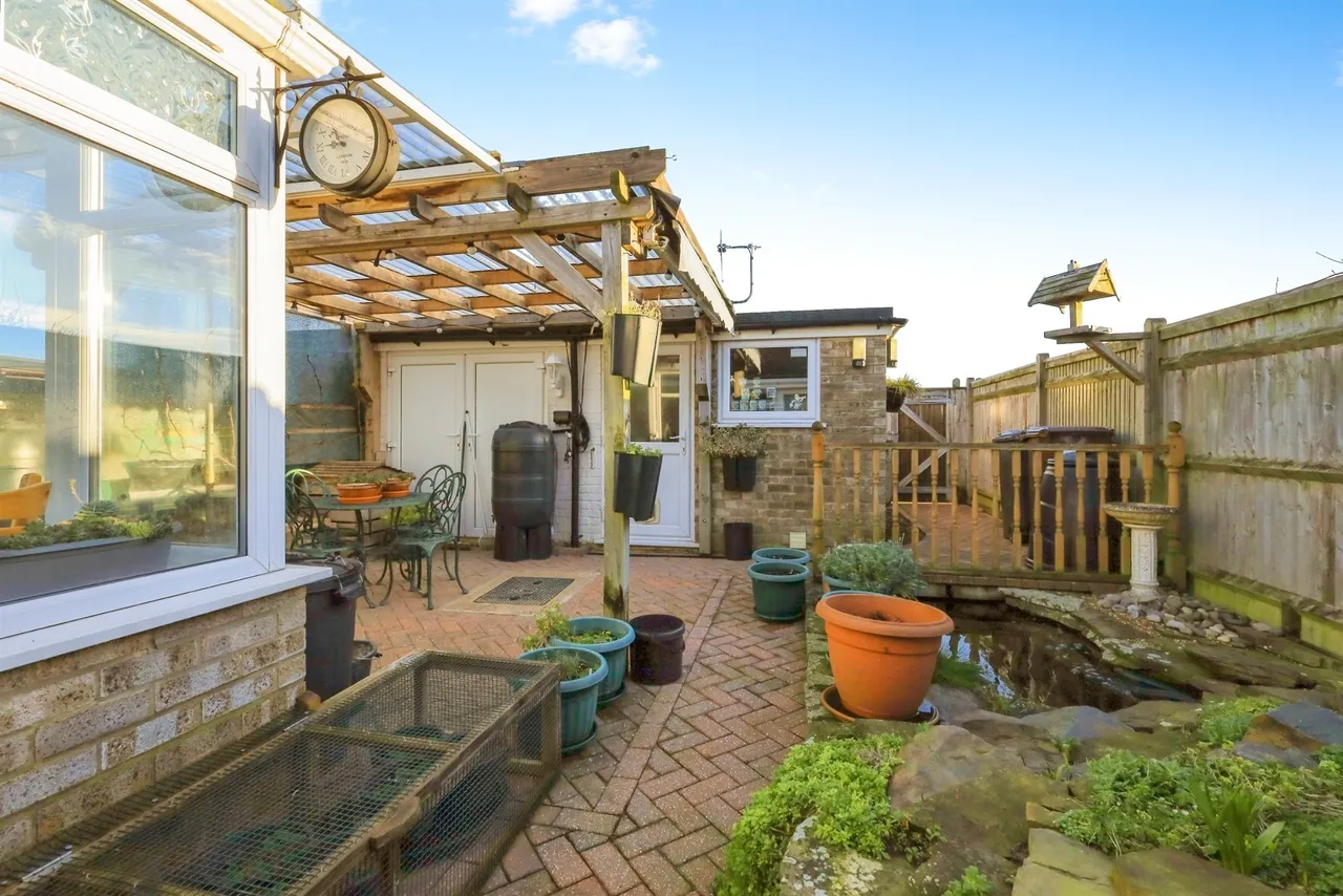 Chaucer Walk, Eastbourne, BN23, photo 11
