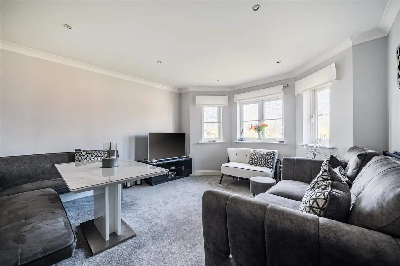 Bath Road, Maidenhead, SL6 4JX, photo 5