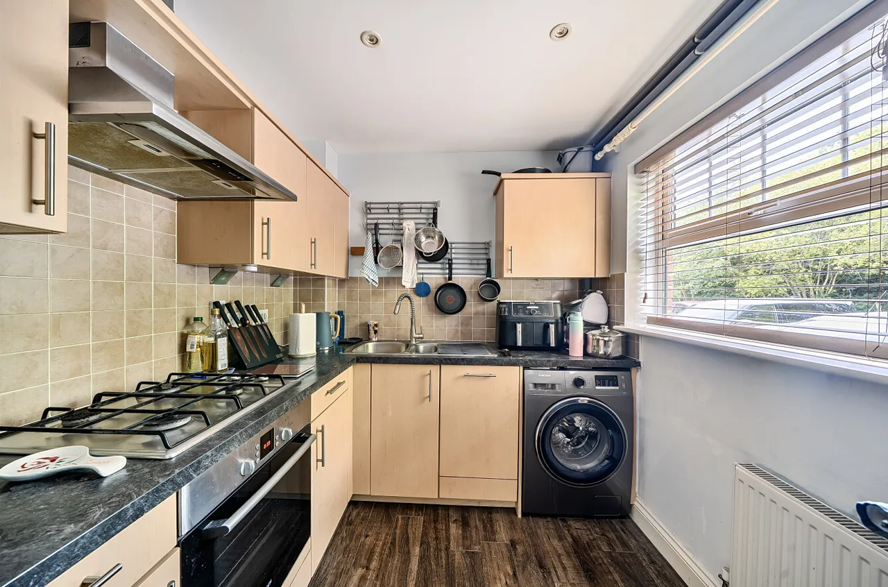 Waleron Road, Fleet, GU51, photo 3