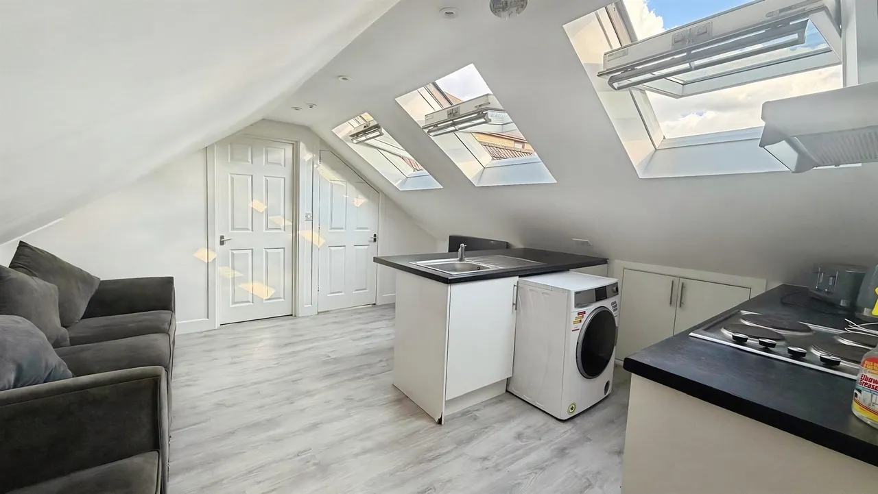 Rosemary Road, Clacton-On-Sea, CO15, photo 14