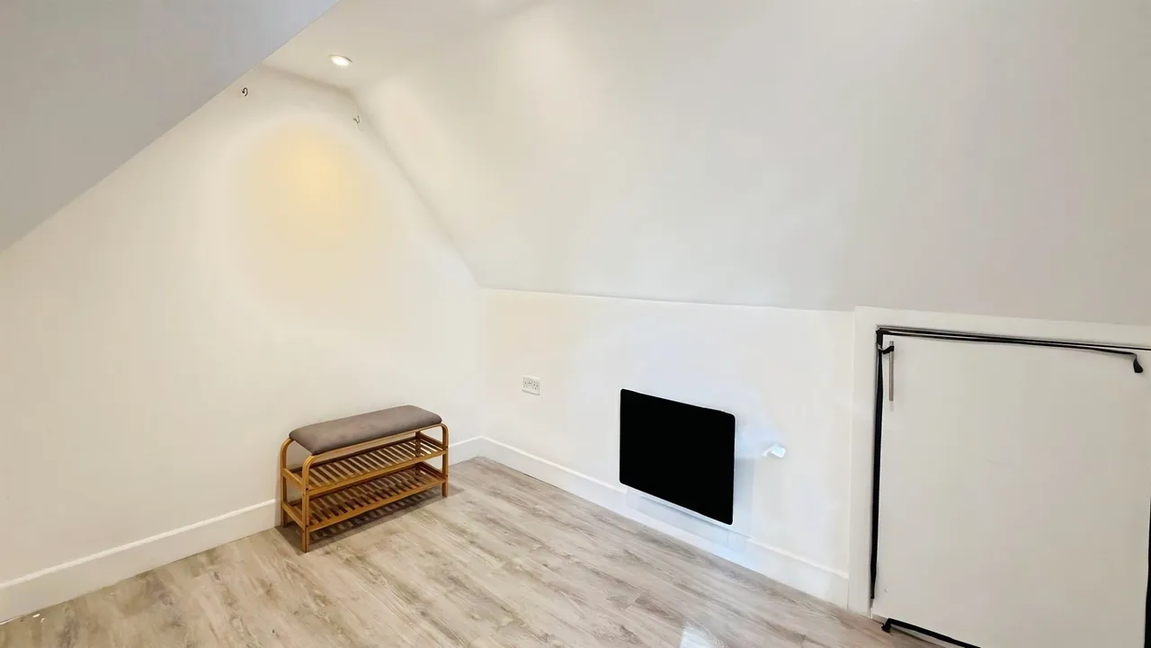 Rosemary Road, Clacton-On-Sea, CO15, photo 16