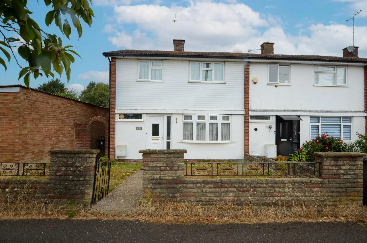 3 bed house for sale, Stratfield Road, Borehamwood, WD6