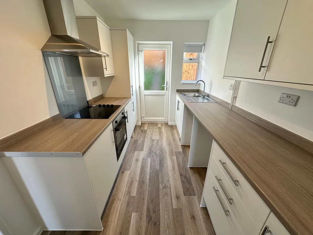 Choulston Close, Netheravon, SP4, photo 2