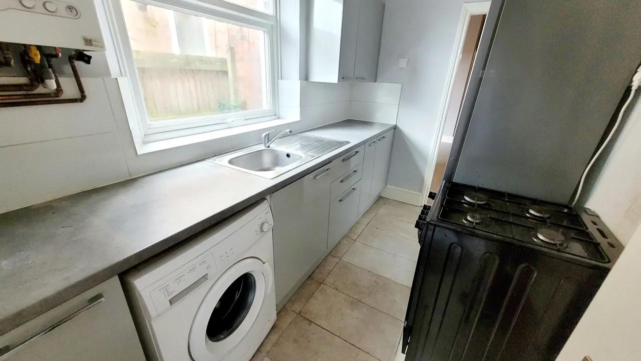 James Street, Coalville, LE67, photo 4