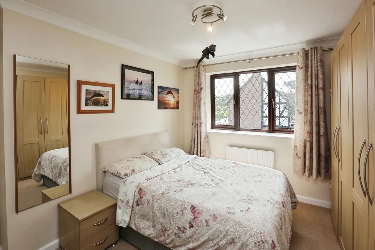 Brook Lane, Sarisbury Green, SO31, photo 27