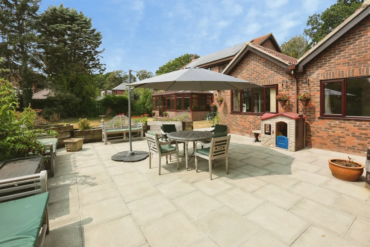 Brook Lane, Sarisbury Green, SO31, photo 9
