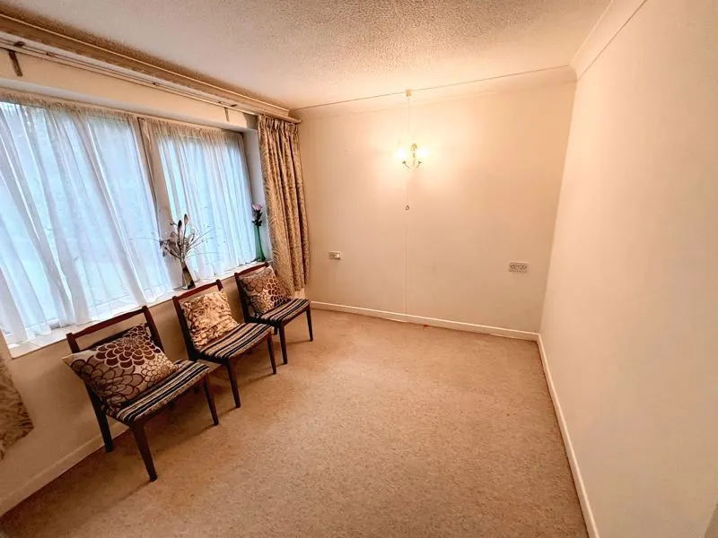 Elstree Road Bushey Heath, Bushey WD23 1GN, photo 9