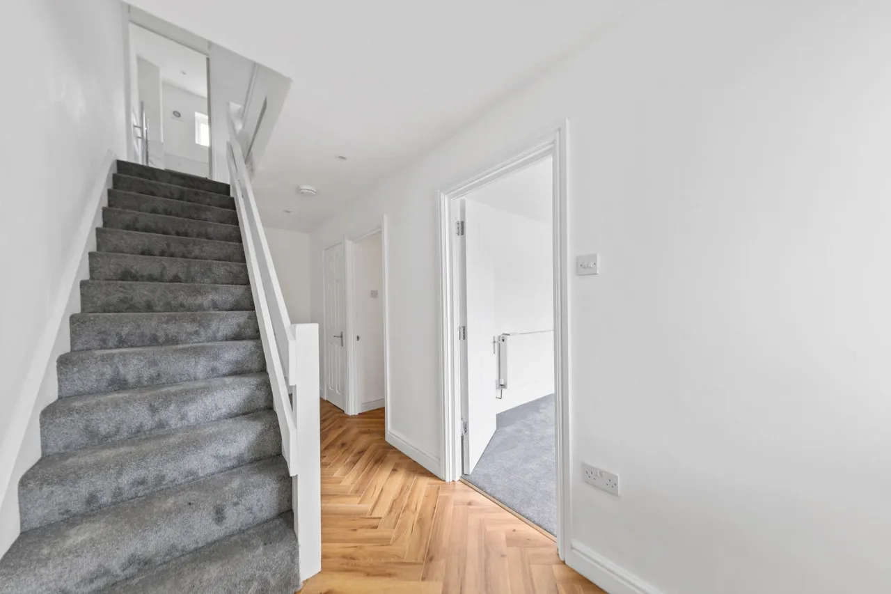 Shiggins Close, Great Sankey, WA5, photo 6