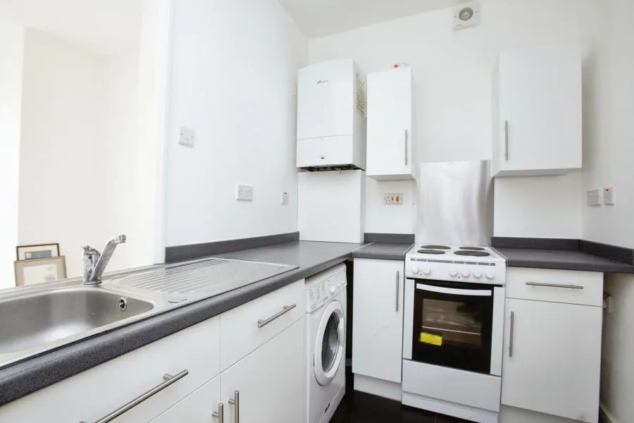 Earlham Grove, London, E7, photo 8