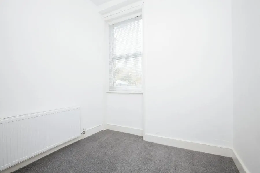 Earlham Grove, London, E7, photo 4