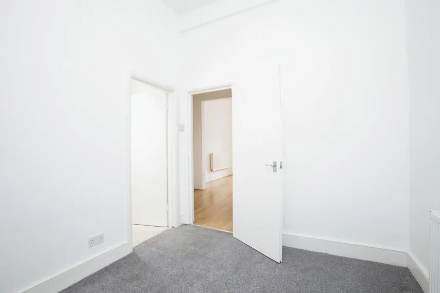 Earlham Grove, London, E7, photo 6