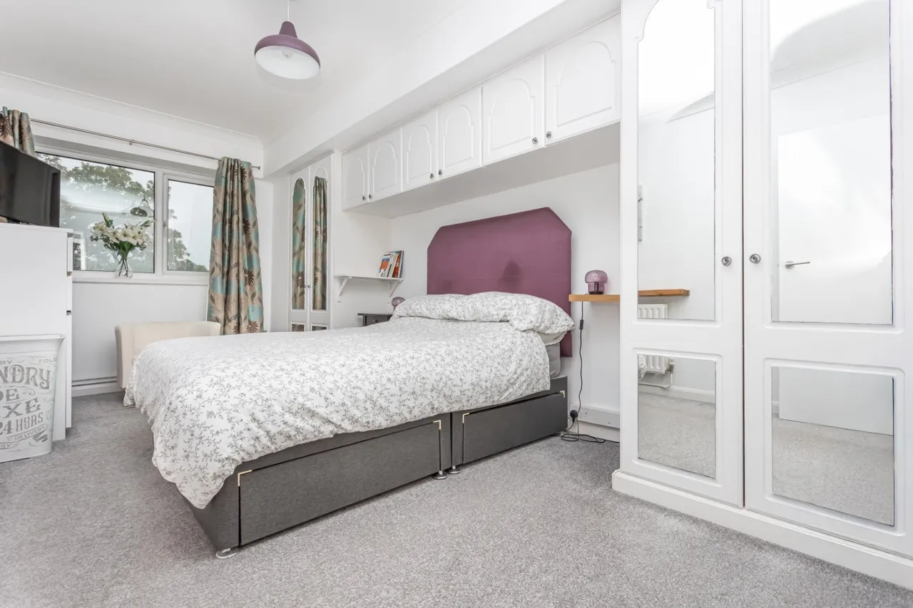 Station Road, Birchington, CT7, photo 11